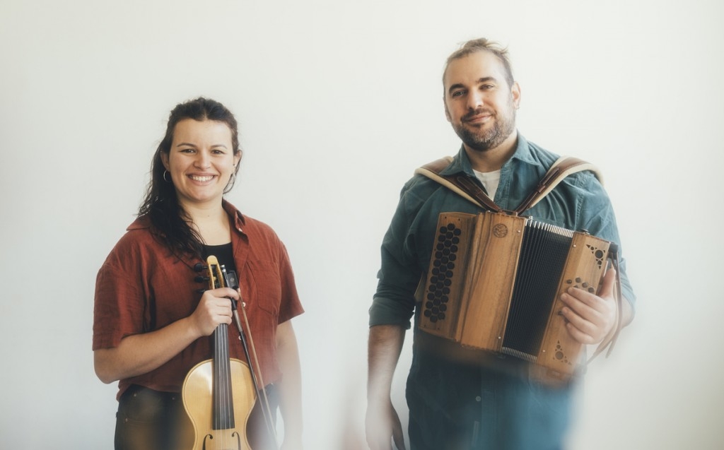 Bailada folk con Cobijo, La Vive-vive y Saltoka I TR�D39